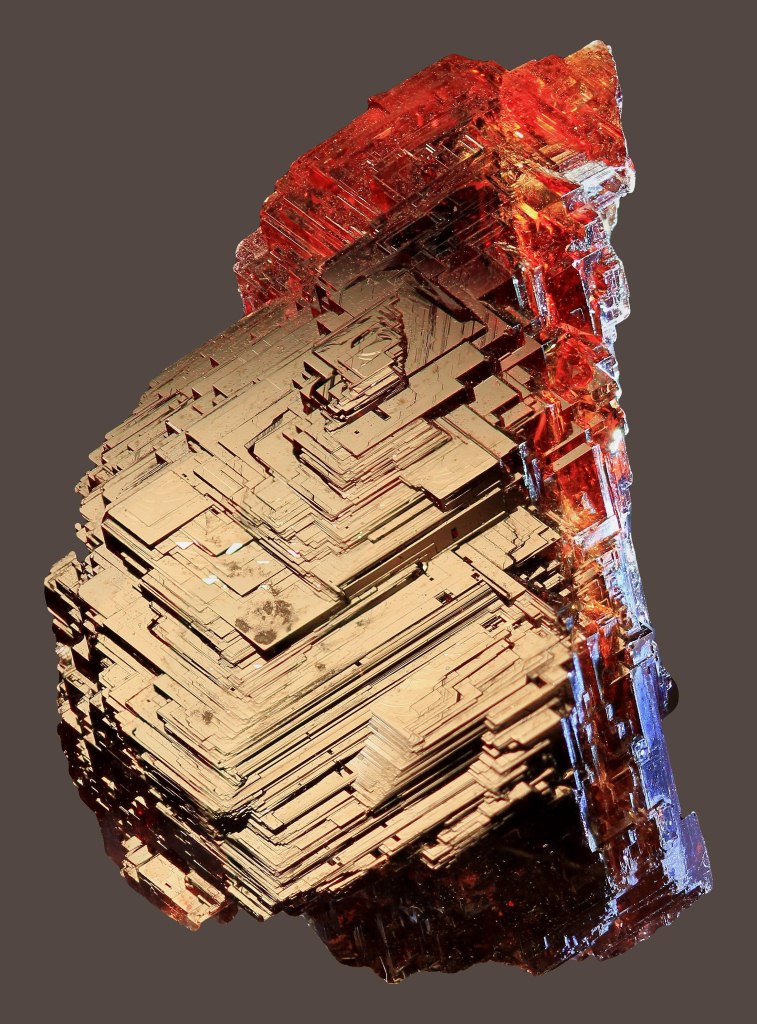 Spessartine Garnet, Navegador Mine, Minas Gerais comp.jpg